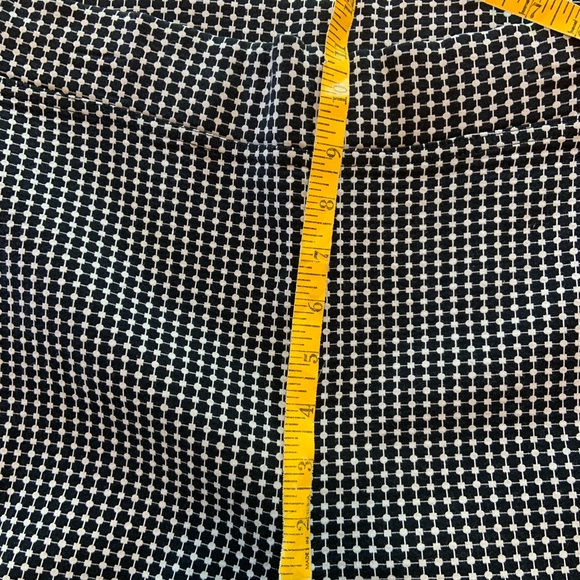 Joseph Ribkoff Print Stretch Pants Black White Sz 8 Geometric Easy Up Pull On - Picture 4 of 7